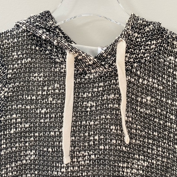 Fabletics NWT Yukon Hooded Sweater Knit Dress Size Small - Picture 4 of 12